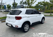 Hyundai Venue 