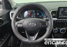Hyundai Venue 