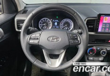 Hyundai Venue 