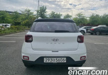 Hyundai Venue 