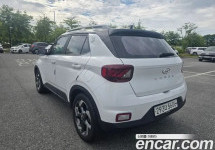 Hyundai Venue 