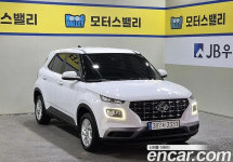 Hyundai Venue 