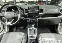 Hyundai Venue 