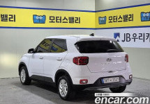 Hyundai Venue 