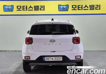 Hyundai Venue 