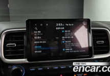 Hyundai Venue 