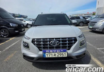 Hyundai Venue 