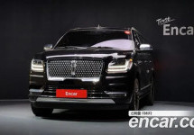 Lincoln Navigator 