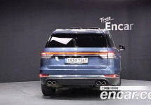 Lincoln Aviator 