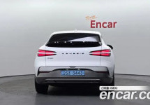 Genesis Gv60 