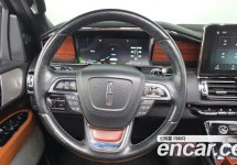 Lincoln Navigator 