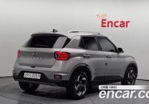 Hyundai Venue 
