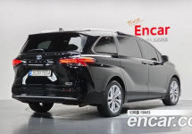 Toyota Sienna 