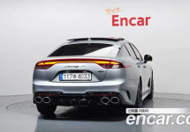 Kia Stinger 