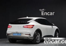 Genesis Gv60 