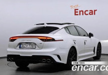 Kia Stinger 