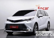 Toyota Sienna 