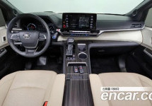Toyota Sienna 
