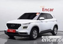 Hyundai Venue 