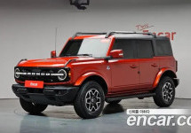 Ford Bronco 