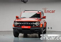 Ford Bronco 