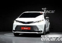 Toyota Sienna 