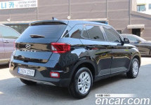 Hyundai Venue 