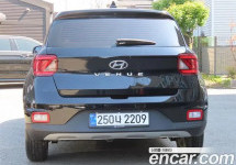 Hyundai Venue 