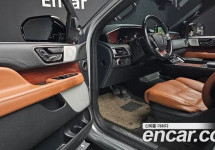 Lincoln Navigator 