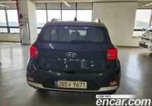 Hyundai Venue 