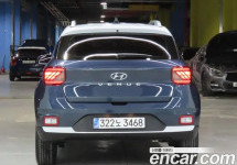Hyundai Venue 