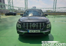 Hyundai Venue 