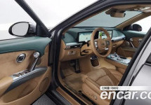 Genesis Gv60 