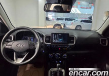 Hyundai Venue 