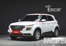 Hyundai Venue 