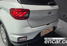 Hyundai Venue 