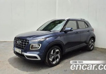 Hyundai Venue 