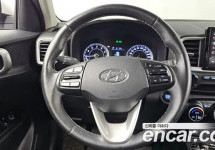 Hyundai Venue 