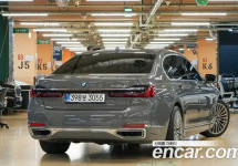 Bmw 7-Series 