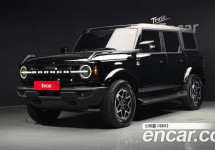 Ford Bronco 