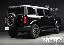 Ford Bronco 