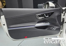 Mercedes-Benz Cle-Class 