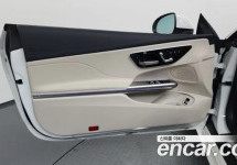 Mercedes-Benz Cle-Class 
