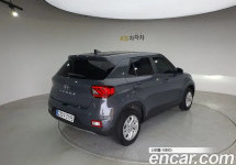 Hyundai Venue 