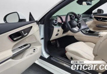 Mercedes-Benz Cle-Class 
