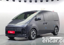 Hyundai Staria 