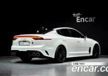 Kia Stinger 
