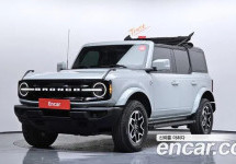 Ford Bronco 