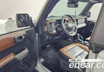 Ford Bronco 