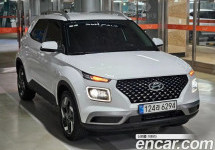 Hyundai Venue 